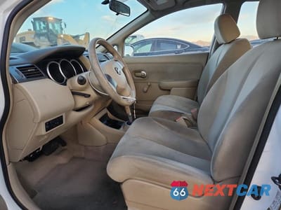 Zdjęcie 7 z 13 samochodu: 2009 NISSAN VERSA S VIN:3N1BC13E29L489713 - miniatura