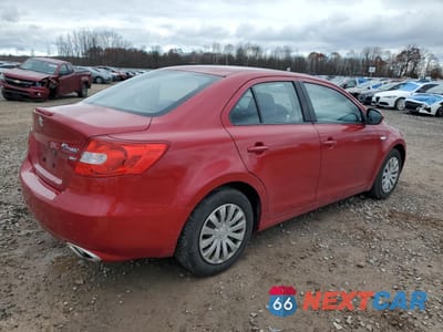 Trzecie zdjęcie samochodu z tyłu: 2012 SUZUKI KIZASHI S VIN:JS2RF9A15C6100636 - miniatura