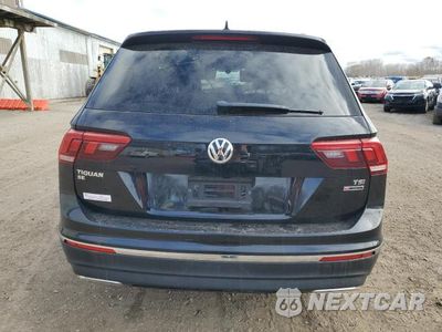 Zdjęcie 6 z 12 samochodu: 2018 VOLKSWAGEN TIGUAN SE VIN:3VV2B7AX7JM109062 - miniatura