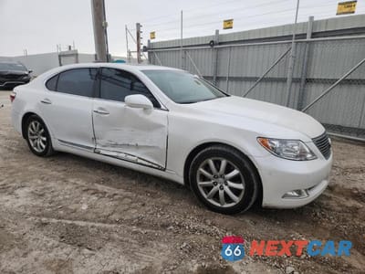 Czwarte zdjęcie samochodu z boku: 2007 LEXUS LS 460 VIN:JTHGL46F775005135 - miniatura