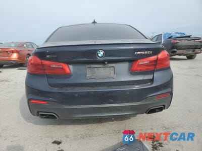 Zdjęcie 6 z 14 samochodu: 2018 BMW M550XI VIN:WBAJB9C50JG463806 - miniatura