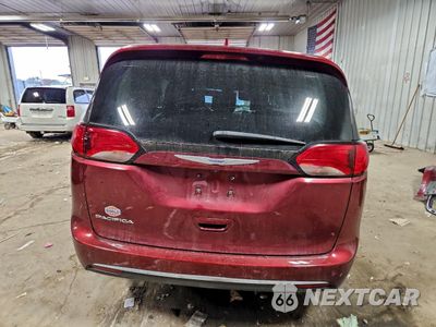 Zdjęcie 6 z 16 samochodu: 2020 CHRYSLER PACIFICA TOURING L VIN:2C4RC1BGXLR105203 - miniatura