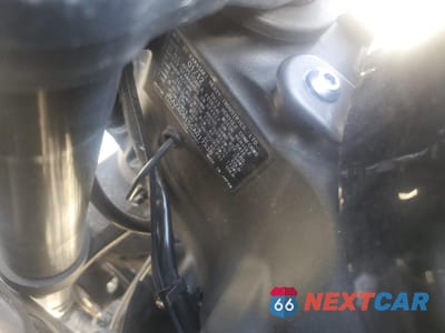 Zdjęcie 8 z 9 samochodu: 2012 KAWASAKI ZX1000 G VIN:JKAZXCG15CA017338 - miniatura