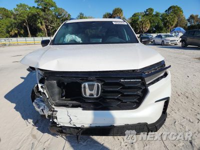 Piąte zdjęcie samochodu w środku: 2025 HONDA PILOT BLACK VIN:5FNYG1H99SB125090 - miniatura