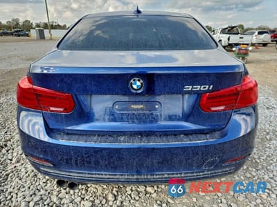 Zdjęcie 6 z 12 samochodu: 2018 BMW 330 I VIN:WBA8B9C5XJEE81145 - miniatura