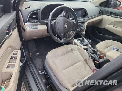 Zdjęcie 8 z 12 samochodu: 2017 HYUNDAI ELANTRA VALUE EDITION VIN:5NPD84LF0HH129050 - miniatura