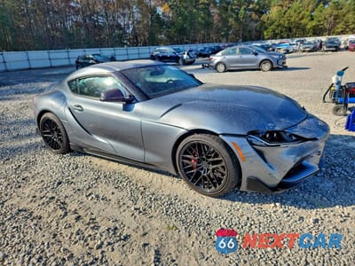 Czwarte zdjęcie samochodu z boku: 2021 TOYOTA SUPRA BASE VIN:WZ1DB0C07MW040992 - miniatura