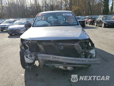 Piąte zdjęcie samochodu w środku: 2010 SUBARU FORESTER 2.5X VIN:JF2SH6AC9AH745797 - miniatura
