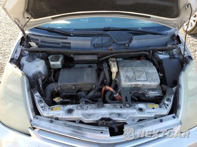 Zdjęcie 11 z 14 samochodu: 2006 TOYOTA PRIUS VIN:JTDKB20U467504598 - miniatura