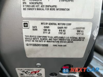 Zdjęcie 10 z 11 samochodu: 1999 CHEVROLET CORVETTE VIN:1G1YY22G2X5132930 - miniatura