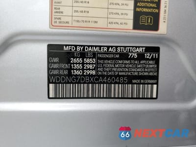 Zdjęcie 12 z 12 samochodu: 2012 MERCEDES-BENZ S 550 VIN:WDDNG7DBXCA460485 - miniatura