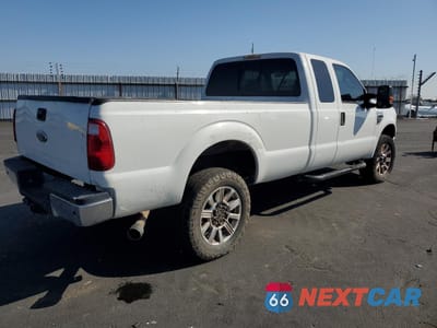 Trzecie zdjęcie samochodu z tyłu: 2009 FORD F350 SUPER DUTY VIN:1FDWX31559EA28566 - miniatura