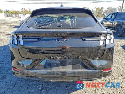 Zdjęcie 6 z 13 samochodu: 2023 FORD MUSTANG MACH-E PREMIUM VIN:3FMTK3SU3PMB06745 - miniatura