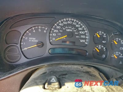 Zdjęcie 9 z 12 samochodu: 2005 CHEVROLET SUBURBAN C1500 VIN:3GNEC16Z15G253525 - miniatura