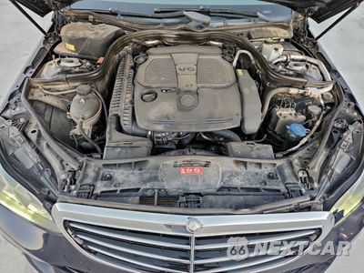 Zdjęcie 11 z 14 samochodu: 2015 MERCEDES-BENZ E 350 VIN:WDDHF5KB3FB083200 - miniatura