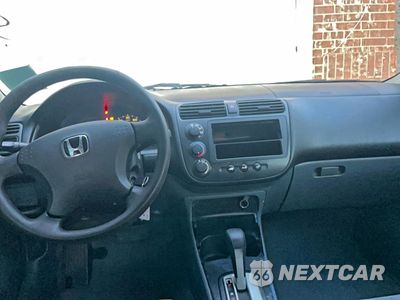 Zdjęcie 9 z 11 samochodu: 2005 HONDA CIVIC DX VP VIN:1HGES16365L015441 - miniatura