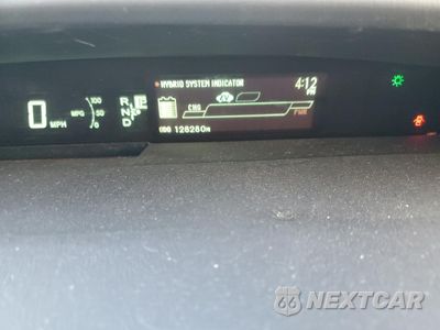 Zdjęcie 9 z 12 samochodu: 2015 TOYOTA PRIUS VIN:JTDKN3DU9F1905574 - miniatura