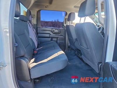 Zdjęcie 10 z 13 samochodu: 2021 CHEVROLET SILVERADO K2500 HEAVY DUTY LT VIN:1GC1YNEY3MF181543 - miniatura
