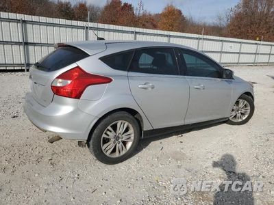 Trzecie zdjęcie samochodu z tyłu: 2012 FORD FOCUS SEL VIN:1FAHP3M27CL331081 - miniatura