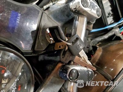 Zdjęcie 8 z 10 samochodu: 1982 HONDA GL1100 A VIN:1HFSC0227CA228855 - miniatura