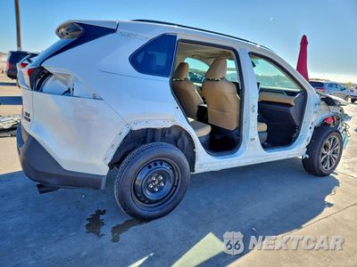 Trzecie zdjęcie samochodu z tyłu: 2024 TOYOTA RAV4 XLE PREMIUM VIN:4T3B6RFV4RU168893 - miniatura