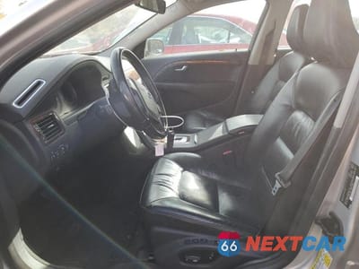 Zdjęcie 7 z 12 samochodu: 2010 VOLVO V70 3.2 VIN:YV1982BW9A1164169 - miniatura