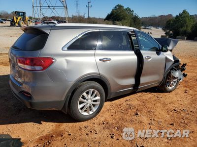 Trzecie zdjęcie samochodu z tyłu: 2016 KIA SORENTO LX VIN:5XYPG4A56GG125908 - miniatura