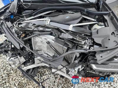 Zdjęcie 11 z 12 samochodu: 2025 BMW X7 XDRIVE40I VIN:5UX23EM04S9W51796 - miniatura