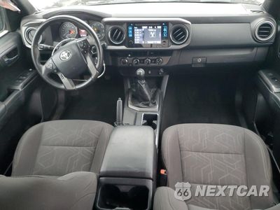Zdjęcie 8 z 15 samochodu: 2017 TOYOTA TACOMA DOUBLE CAB VIN:5TFCZ5AN5HX092834 - miniatura