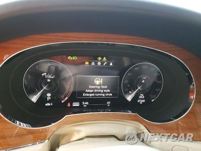 Zdjęcie 9 z 12 samochodu: 2023 BENTLEY BENTAYGA VIN:SJAHT2ZV7PC022219 - miniatura