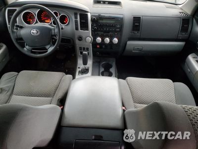 Zdjęcie 8 z 12 samochodu: 2007 TOYOTA TUNDRA DOUBLE CAB SR5 VIN:5TBBV541X7S455531 - miniatura