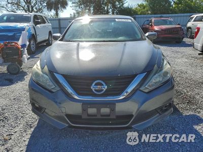 Piąte zdjęcie samochodu w środku: 2017 NISSAN ALTIMA 2.5 VIN:1N4AL3AP2HC165217 - miniatura