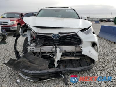 Piąte zdjęcie samochodu w środku: 2020 TOYOTA HIGHLANDER HYBRID LIMITED VIN:5TDXBRCH1LS012920 - miniatura