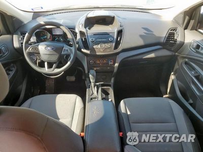 Zdjęcie 8 z 14 samochodu: 2017 FORD ESCAPE S VIN:1FMCU0F7XHUE47067 - miniatura