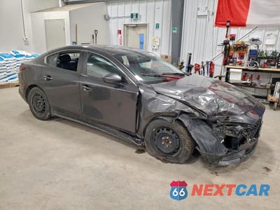 Czwarte zdjęcie samochodu z boku: 2021 MAZDA MAZDA3 GS 4DR VIN:JM1BPACL9M1319560 - miniatura