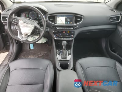 Zdjęcie 8 z 16 samochodu: 2019 HYUNDAI IONIQ LIMITED VIN:KMHC05LC8KU136187 - miniatura