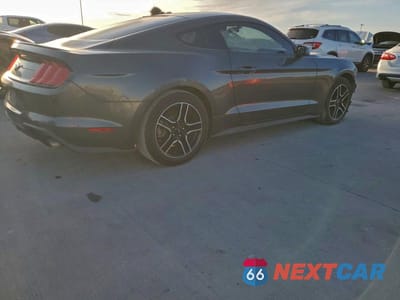 Trzecie zdjęcie samochodu z tyłu: 2019 FORD MUSTANG VIN:1FA6P8TH1K5106068 - miniatura