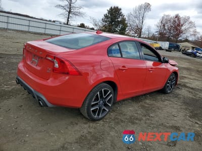 Trzecie zdjęcie samochodu z tyłu: 2018 VOLVO S60 DYNAMIC VIN:YV140MTL4J2460034 - miniatura