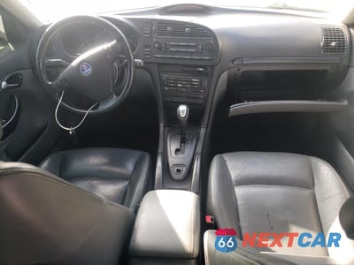 Zdjęcie 8 z 12 samochodu: 2004 SAAB 9-3 LINEAR VIN:YS3FB49S641010265 - miniatura