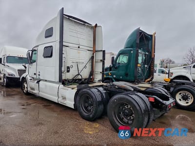 Trzecie zdjęcie samochodu z tyłu: 2019 VOLVO VNL SEMI TRUCK VIN:4V4NC9EH1KN208253 - miniatura