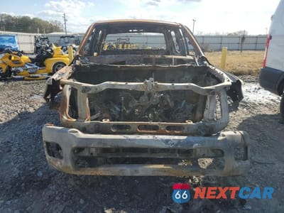 Piąte zdjęcie samochodu w środku: 2025 RAM 1500 BIG HORN/LONE STAR VIN:1C6RREFP6SN682684 - miniatura