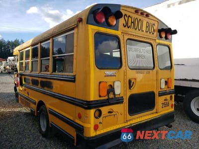 Trzecie zdjęcie samochodu z tyłu: 2011 CHEVROLET EXPRESS SCHOOL BUS VIN:1GB3G3BG6B1172913 - miniatura