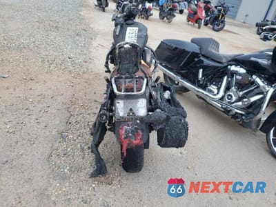 Czwarte zdjęcie samochodu z boku: 2007 HARLEY-DAVIDSON XL883 C VIN:1HD4CP2117K421178 - miniatura