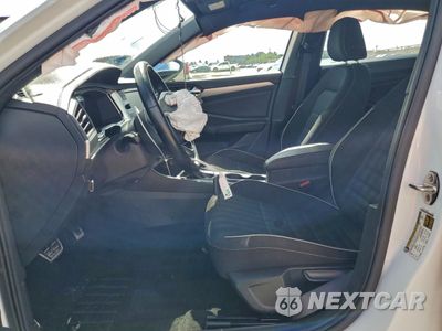 Zdjęcie 7 z 13 samochodu: 2023 VOLKSWAGEN JETTA SPORT VIN:3VWBM7BU0PM023806 - miniatura