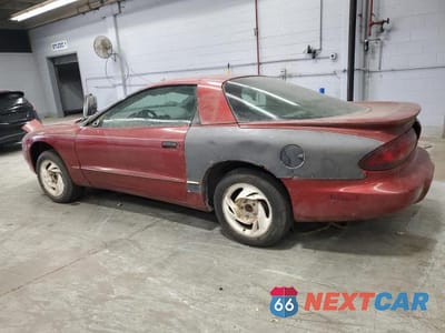 Drugie zdjęcie samochodu z przodu: 1996 PONTIAC FIREBIRD VIN:2G2FS22K1T2230555 - miniatura