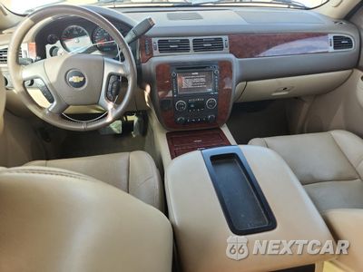 Zdjęcie 8 z 14 samochodu: 2013 CHEVROLET AVALANCHE LTZ VIN:3GNTKGE78DG272519 - miniatura