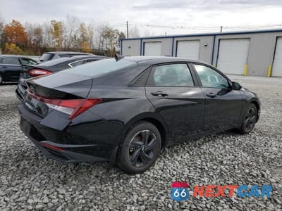 Trzecie zdjęcie samochodu z tyłu: 2023 HYUNDAI ELANTRA SEL VIN:KMHLM4AG9PU529188 - miniatura