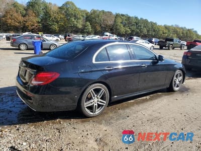 Trzecie zdjęcie samochodu z tyłu: 2017 MERCEDES-BENZ E 300 VIN:WDDZF4JB4HA210223 - miniatura