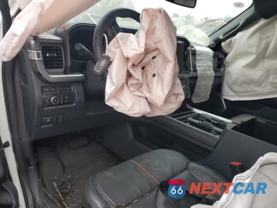 Zdjęcie 8 z 12 samochodu: 2024 FORD F250 SUPER DUTY VIN:1FT8W2BM8REE51528 - miniatura