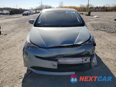 Piąte zdjęcie samochodu w środku: 2017 TOYOTA PRIUS VIN:JTDKARFU1H3037802 - miniatura